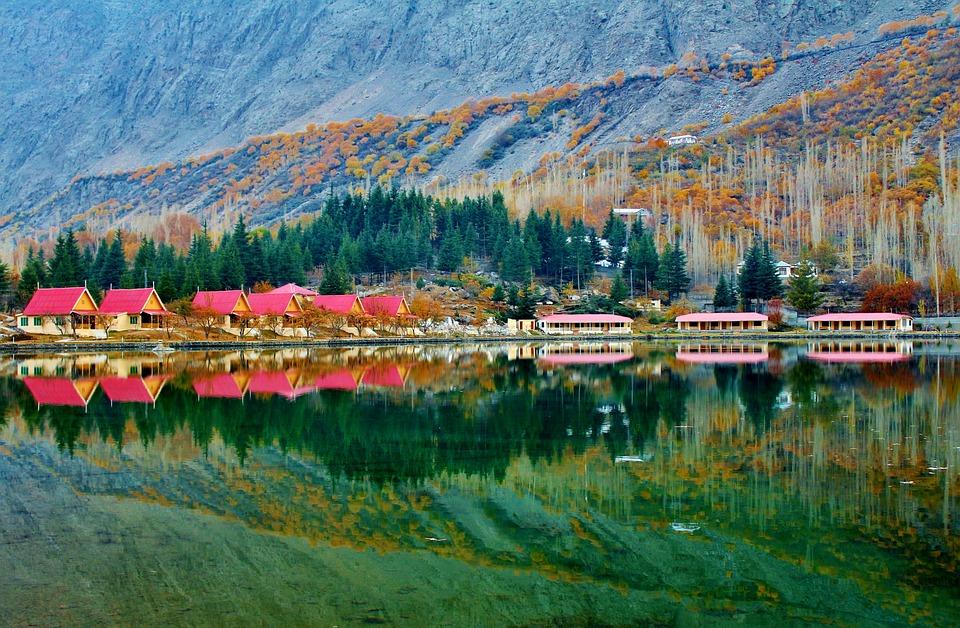 Les lacs les plus étonnants du monde